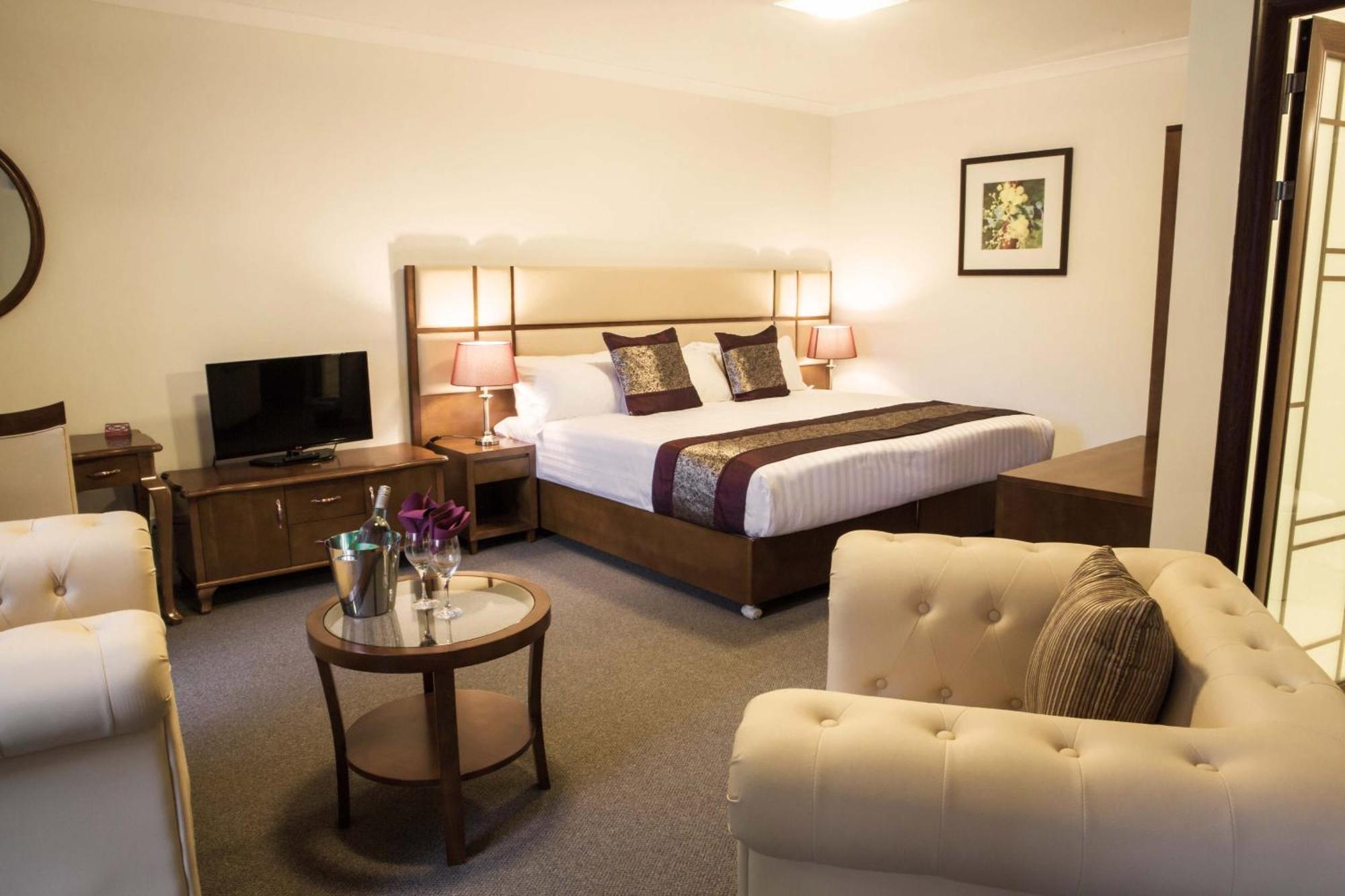 Foothills Hotel Lilydale Exterior photo